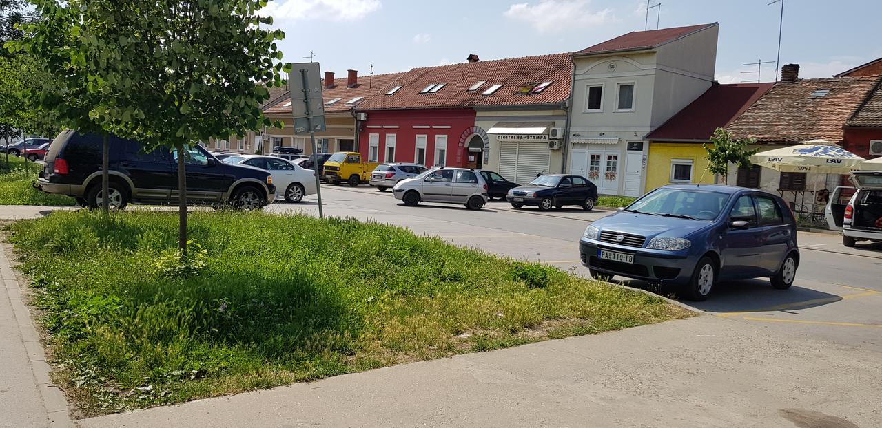 Hotel Dnd-X Pančevo Esterno foto